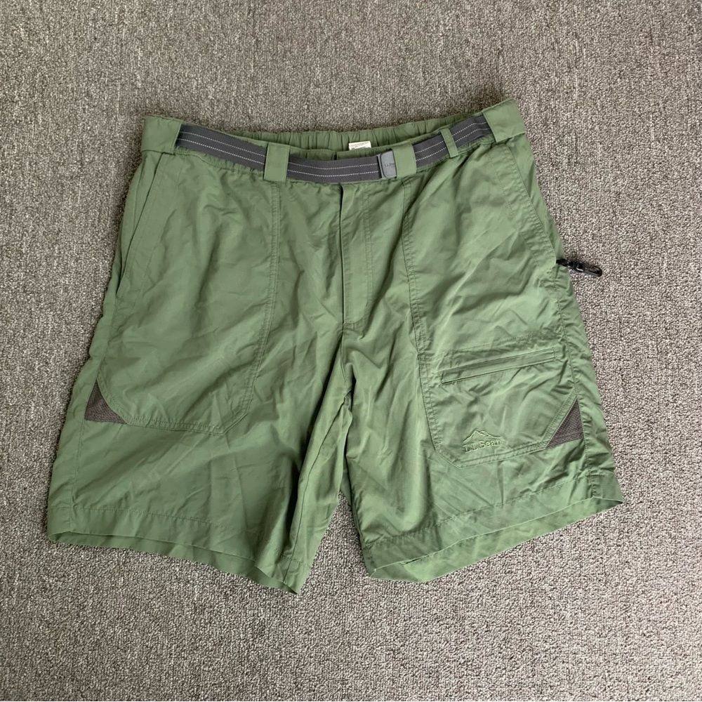 L.L.Bean Green Hiking Cargo Shirts With Belt + Pockets